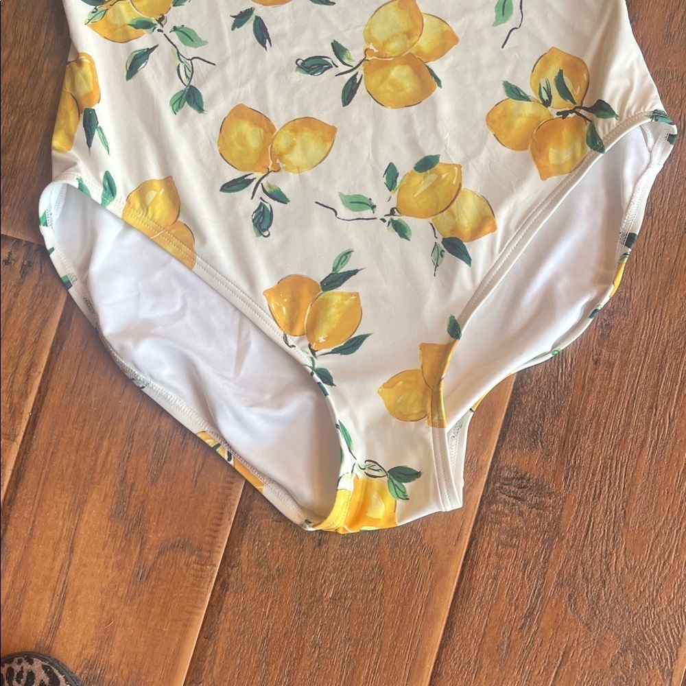 Kate Spade Lemon Print Swimsuit - Size XLT - Picture 4 of 12